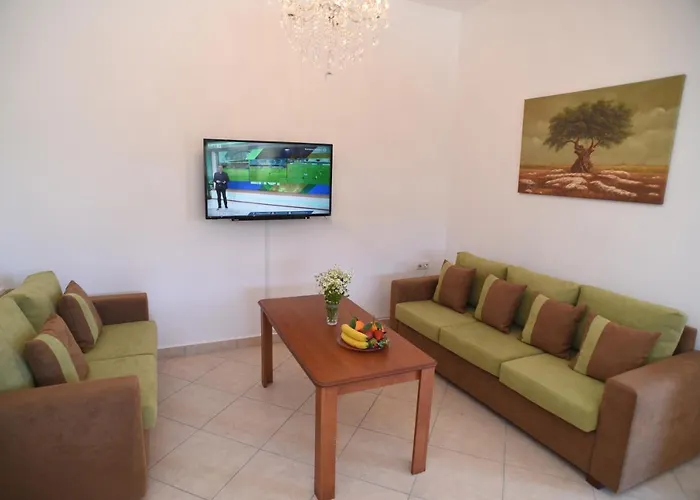 Bernie House 2 Apartament *